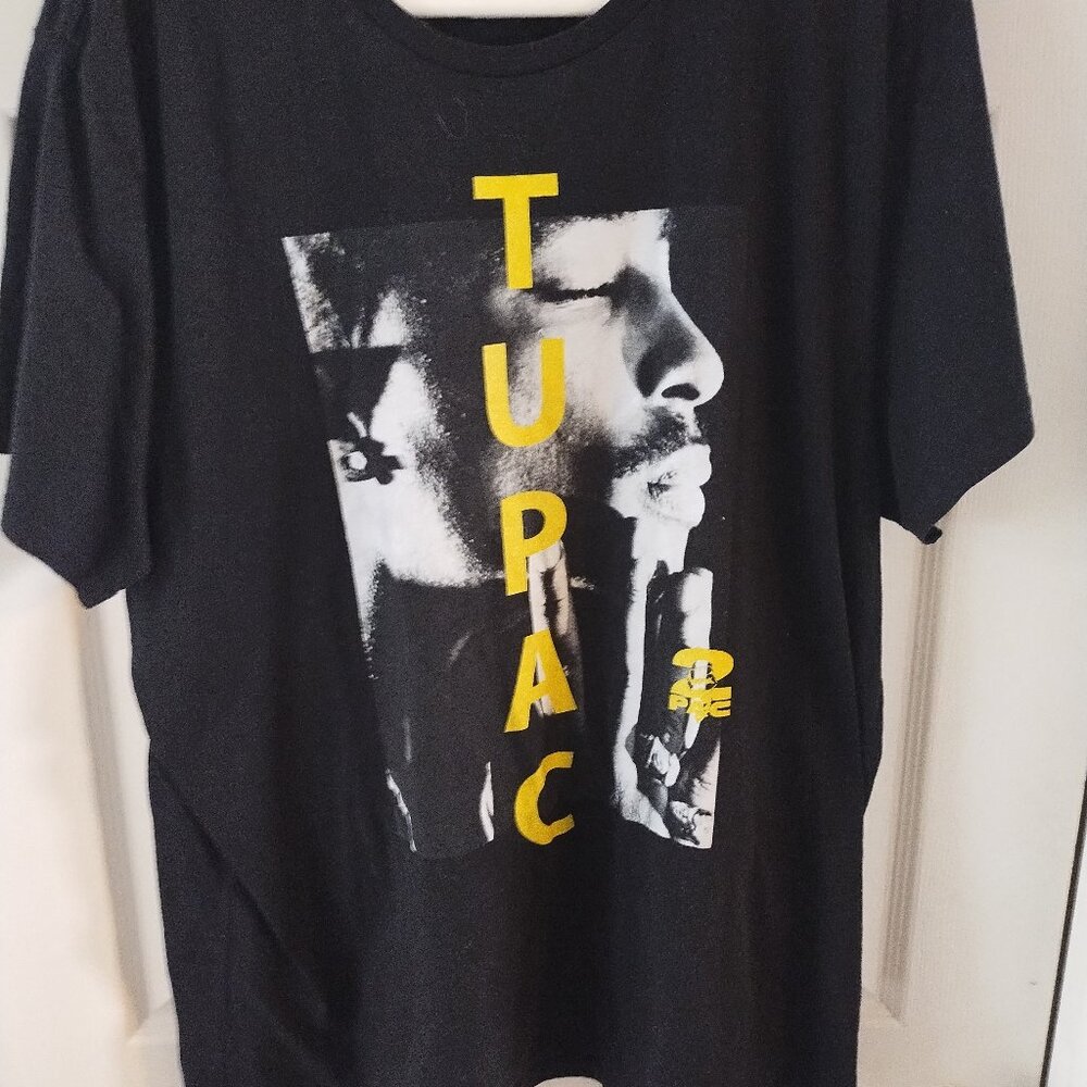 TUPAC MENS BAND TEE